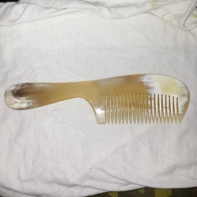 Natural Buffalo Horn Combs 76