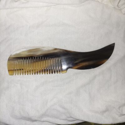 Natural Buffalo Horn Combs 77