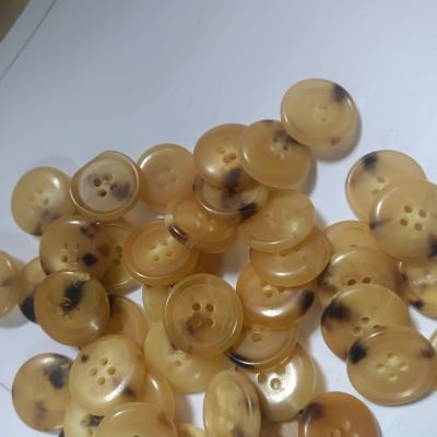 Buffalo Horn Finished Buttons 115